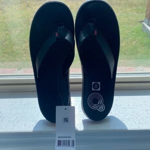 Nike Women’s Bella Kai Thong